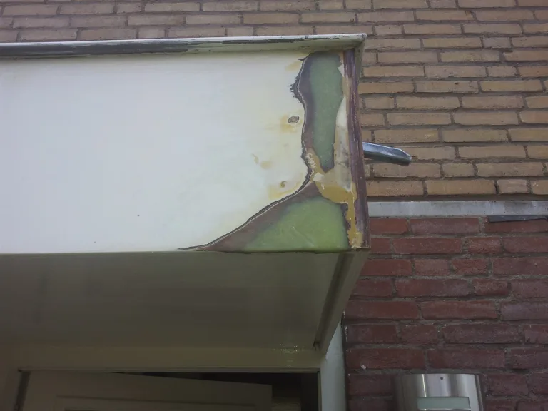Repareren houtplaat