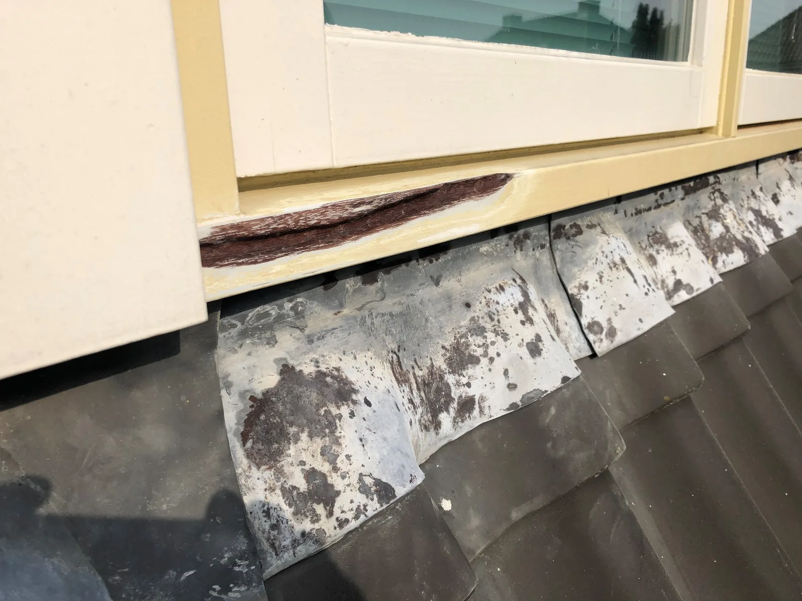 Uni Dry Fix aanbrengen