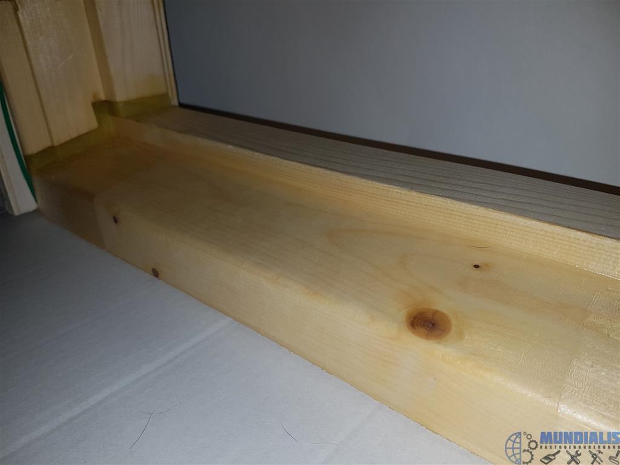 Glasvlies oplossing voor scheuren in het hout