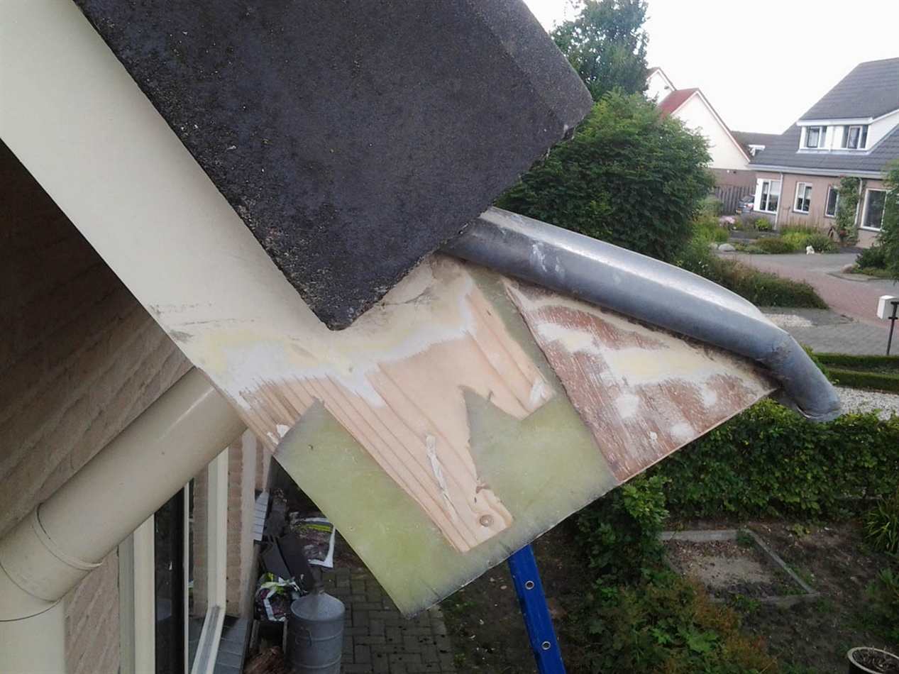 Gevuld en geschuurd. Klein beetje bijwerken met DryFlex SF voor superstrak resultaat.